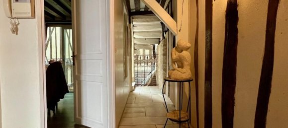 Casa de 3 dormitorios en Compiegne, France No. 363939 3