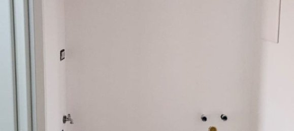 Квартира с 2 спальнями в Милан, Италия № 357845 9