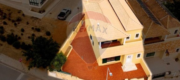 4 bedrooms House in Quelfes, Portugal No. 181065 5