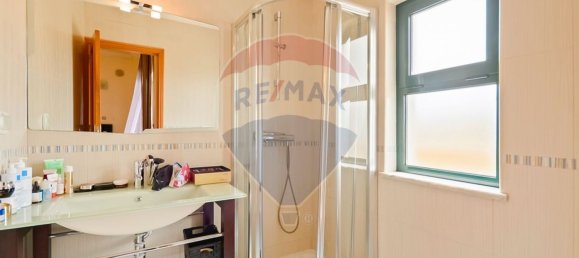 4 bedrooms House in Quelfes, Portugal No. 181065 12