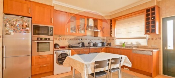 4 bedrooms House in Quelfes, Portugal No. 181065 19