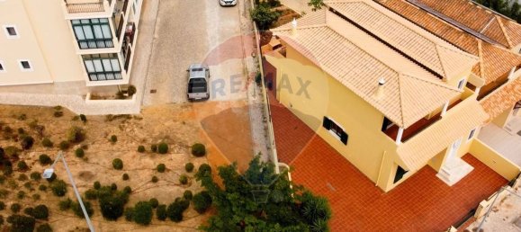 4 bedrooms House in Quelfes, Portugal No. 181065 8