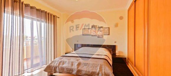 4 bedrooms House in Quelfes, Portugal No. 181065 21