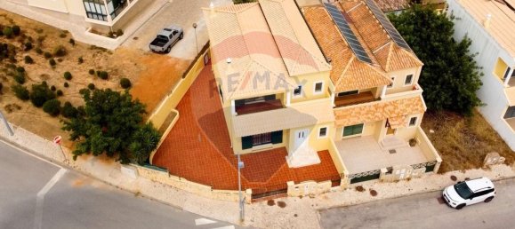4 bedrooms House in Quelfes, Portugal No. 181065 33