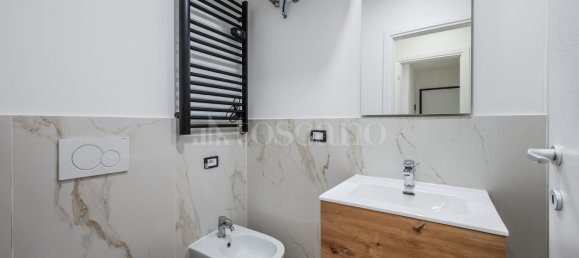 2 rooms Castles in Milan, Italy No. 349567 15