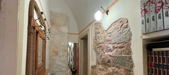 Casa de 6 divisões em Pescosansonesco, Italy N.º 268959 6