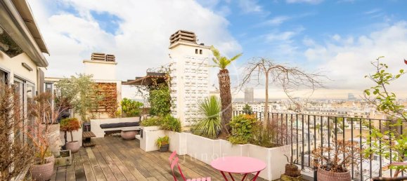 1 bedroom Penthouse in Paris, France No. 142985 19