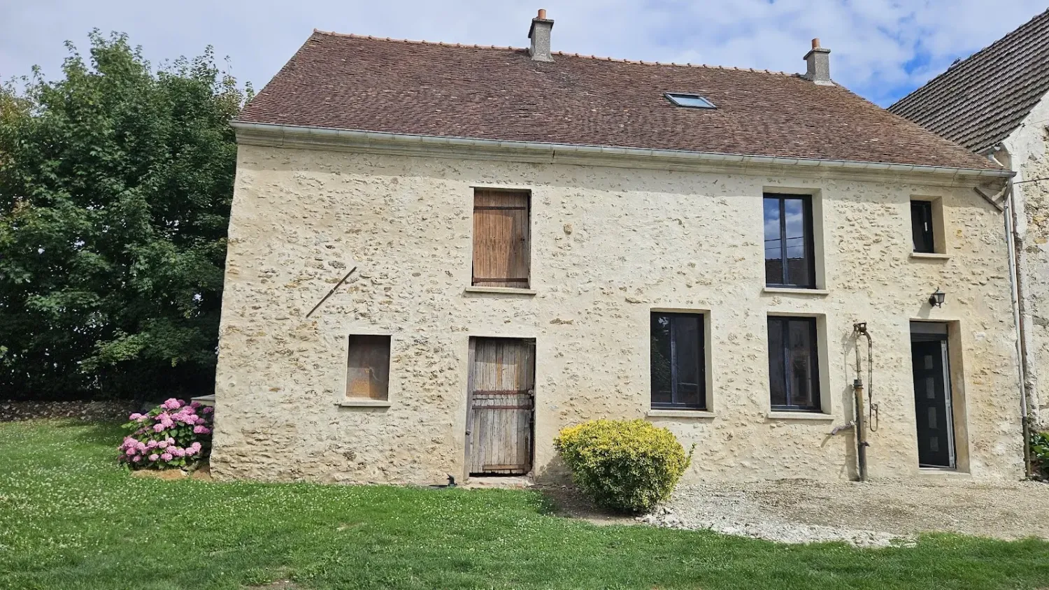 4 Schlafzimmer Haus in Saint-Cyr-sur-Morin, France, Nr. 345629