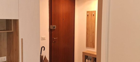 Studio in Desio, Italy No. 159320 18