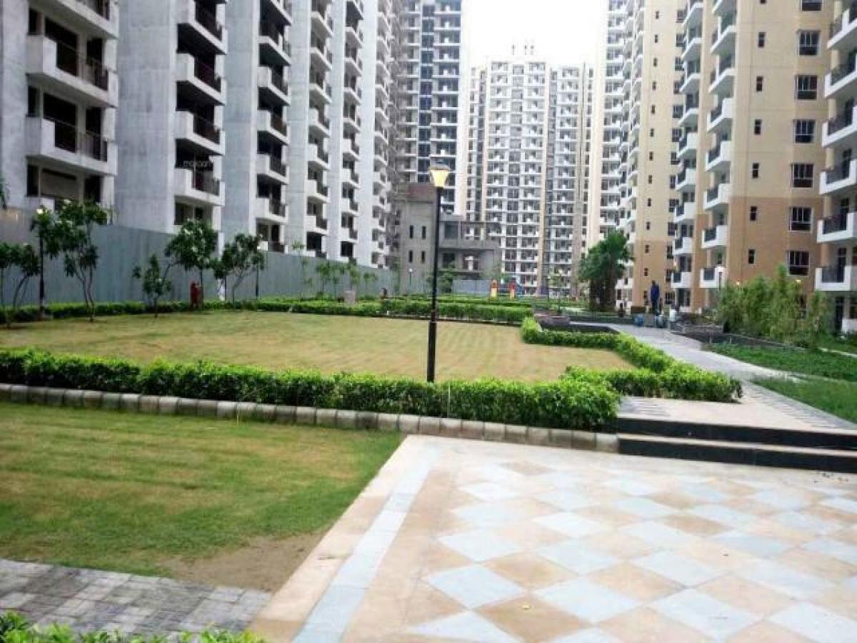 2 bedrooms House in Noida, India No. 66943