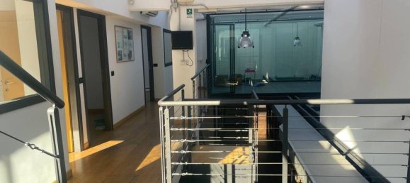 3 bedrooms Apartment in Milan, Italy No. 243609 19