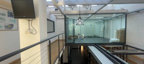 3 bedrooms Apartment in Milan, Italy No. 243609 15