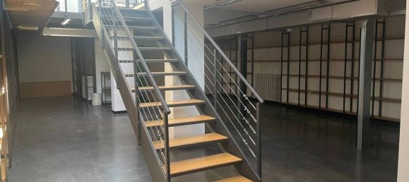 3 bedrooms Apartment in Milan, Italy No. 243609 5