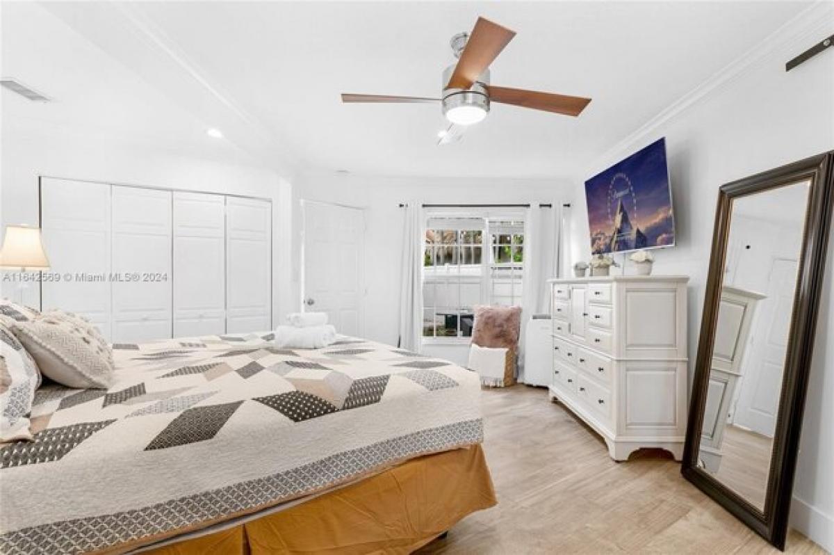 3 bedrooms House in Pompano Beach, USA No. 380465