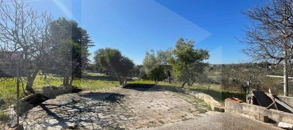 Вилла с 3 комнатами в Монополи, Италия № 21702 29