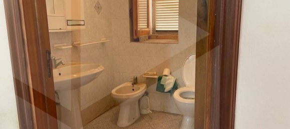 Вилла с 3 комнатами в Монополи, Италия № 21702 53