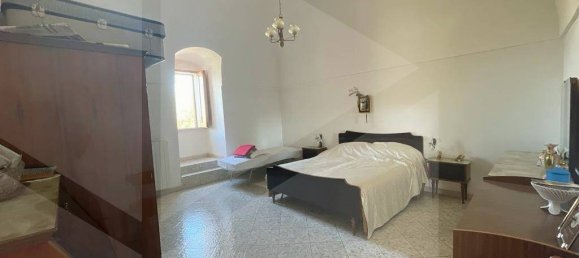 Вилла с 3 комнатами в Монополи, Италия № 21702 17