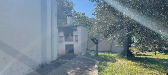 Вилла с 3 комнатами в Монополи, Италия № 21702 88