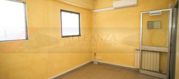 710m² Warehouse in Barberino Tavarnelle, Italy No. 209895 12