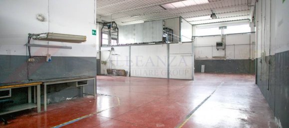 710m² Warehouse in Barberino Tavarnelle, Italy No. 209895 18