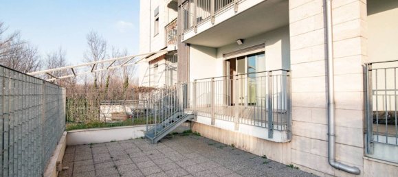 1 bedroom Apartment in Sesto San Giovanni, Italy No. 176763 3