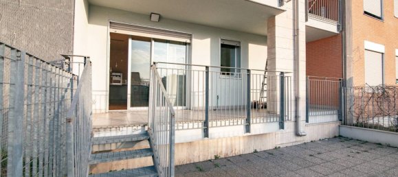 1 bedroom Apartment in Sesto San Giovanni, Italy No. 176763 2