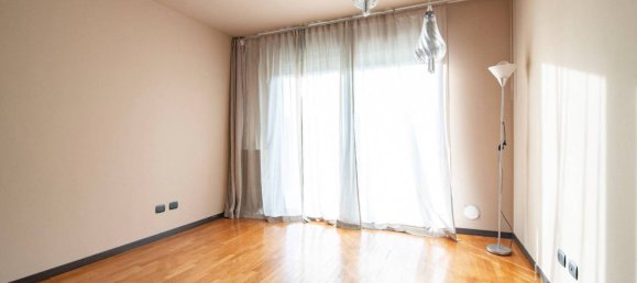 1 bedroom Apartment in Sesto San Giovanni, Italy No. 176763 5