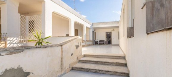 4غرفة منزل في Taviano, Italy رقم 147613 5