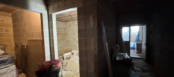 4غرفة منزل في Taviano, Italy رقم 147613 37