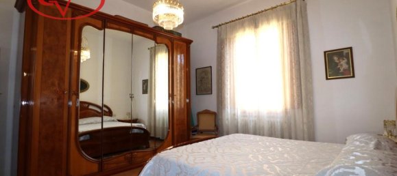 5 rooms House in Montevarchi, Italy No. 237730 16