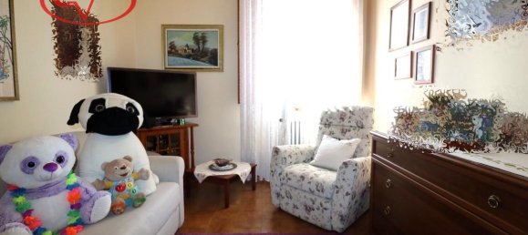 5 rooms House in Montevarchi, Italy No. 237730 3
