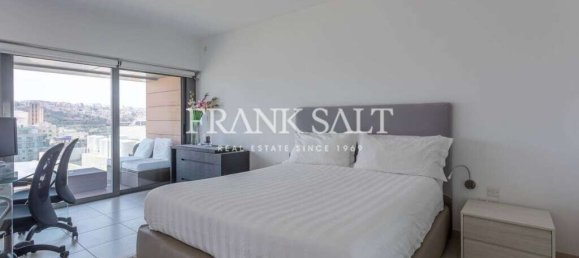 Квартира с 1 спальней в Сент-Джулианс, Мальта № 4609 4