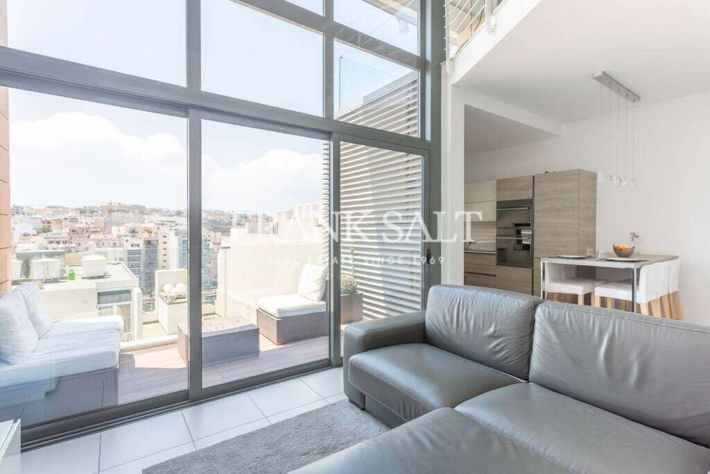 Квартира с 1 спальней в Сент-Джулианс, Мальта № 4609