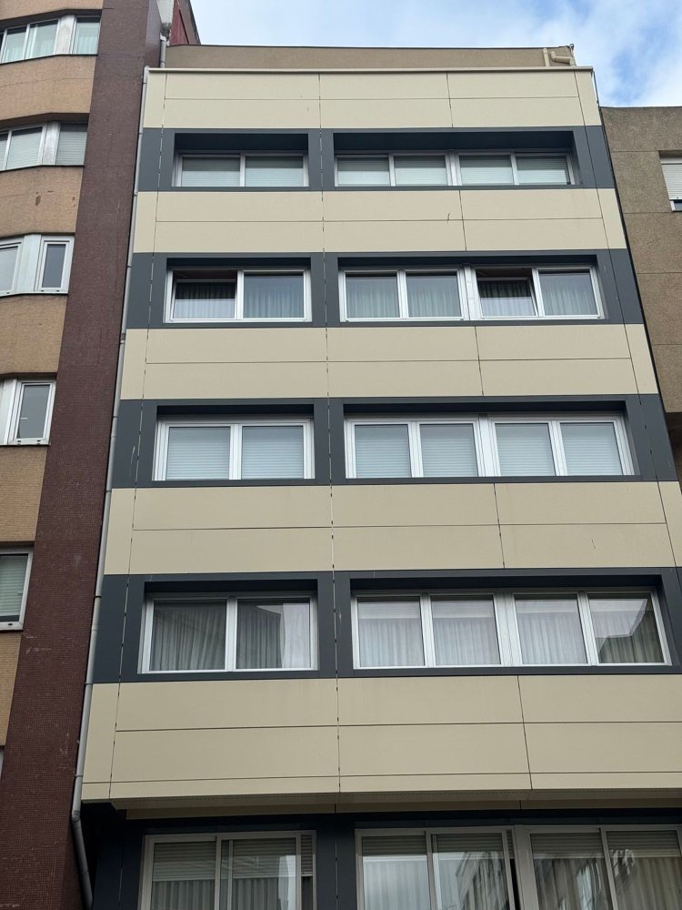 Пентхаус с 4 спальнями в Ла-Корунья, Испания № 218897