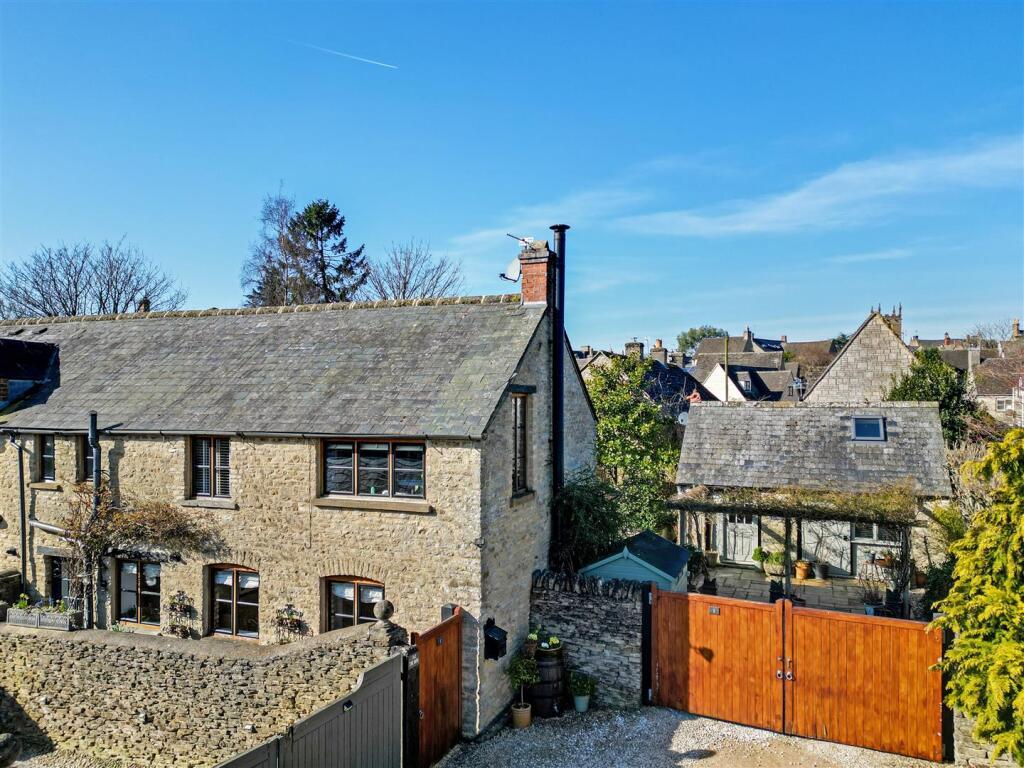 Casa en Stow-on-the-Wold, United Kingdom No. 843