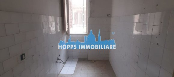 3 rooms Apartment in Palermo, Italy No. 59074 11