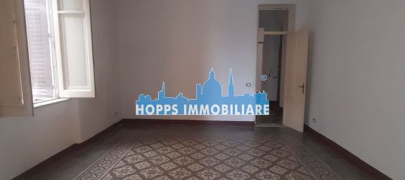 3 rooms Apartment in Palermo, Italy No. 59074 12
