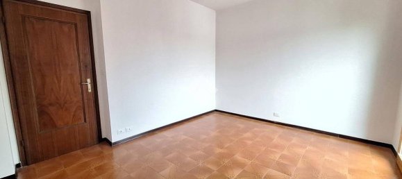 3 bedrooms Apartment in Medicina, Italy No. 105321 6