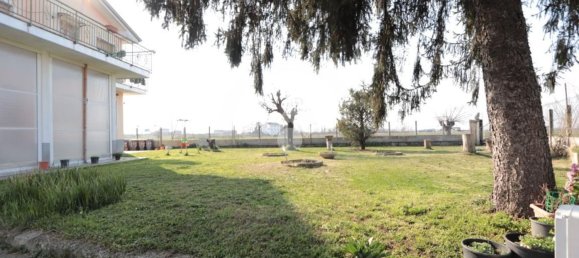 10-salle Maison à Castellazzo Bormida, Italy No. 75804 26