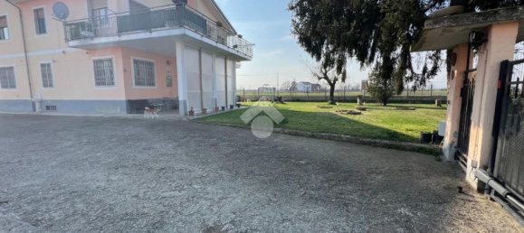 10-salle Maison à Castellazzo Bormida, Italy No. 75804 5