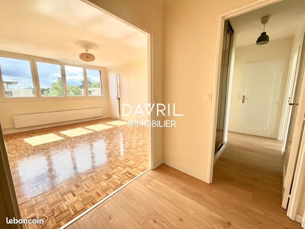 2 chambres Appartement à Andrésy, France No. 318163