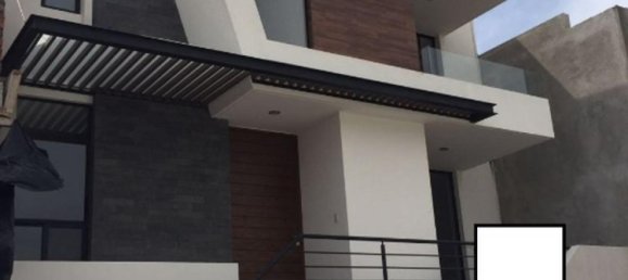 3 bedrooms House in Queretaro, Mexico No. 162333 2