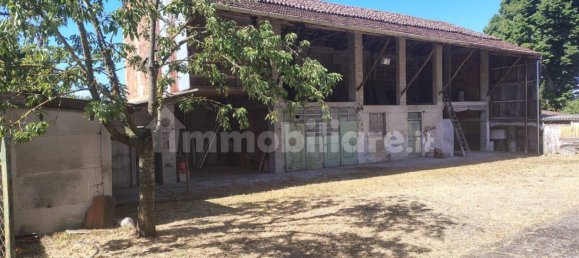 4 bedrooms House in Carezzano, Italy No. 293839 8