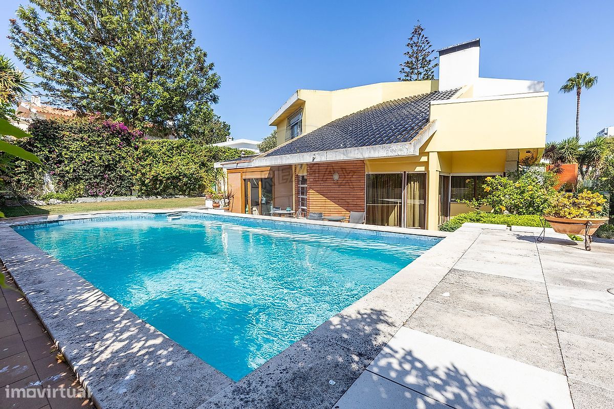 5 bedrooms House in Cascais, Portugal No. 306665