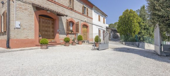 3 bedrooms Villa in Filottrano, Italy No. 311268 20