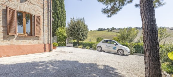 3 bedrooms Villa in Filottrano, Italy No. 311268 17
