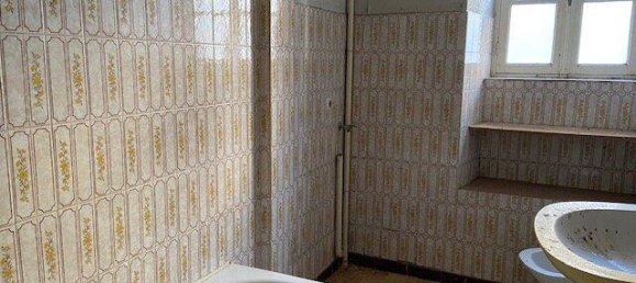 3 bedrooms House in Lot, France No. 339167 4