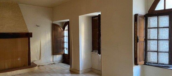 3 bedrooms House in Lot, France No. 339167 2