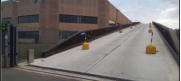 417m² Commercial property in Pregnana Milanese, Italy No. 295065 5