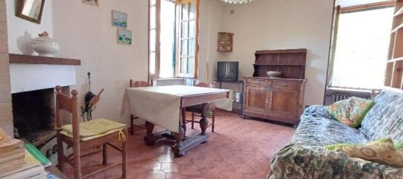 5-salle Appartement à Priola, Italy No. 238256 5